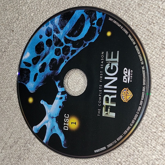DVD: Fringe - Complete First Season - Picture 3 of 16